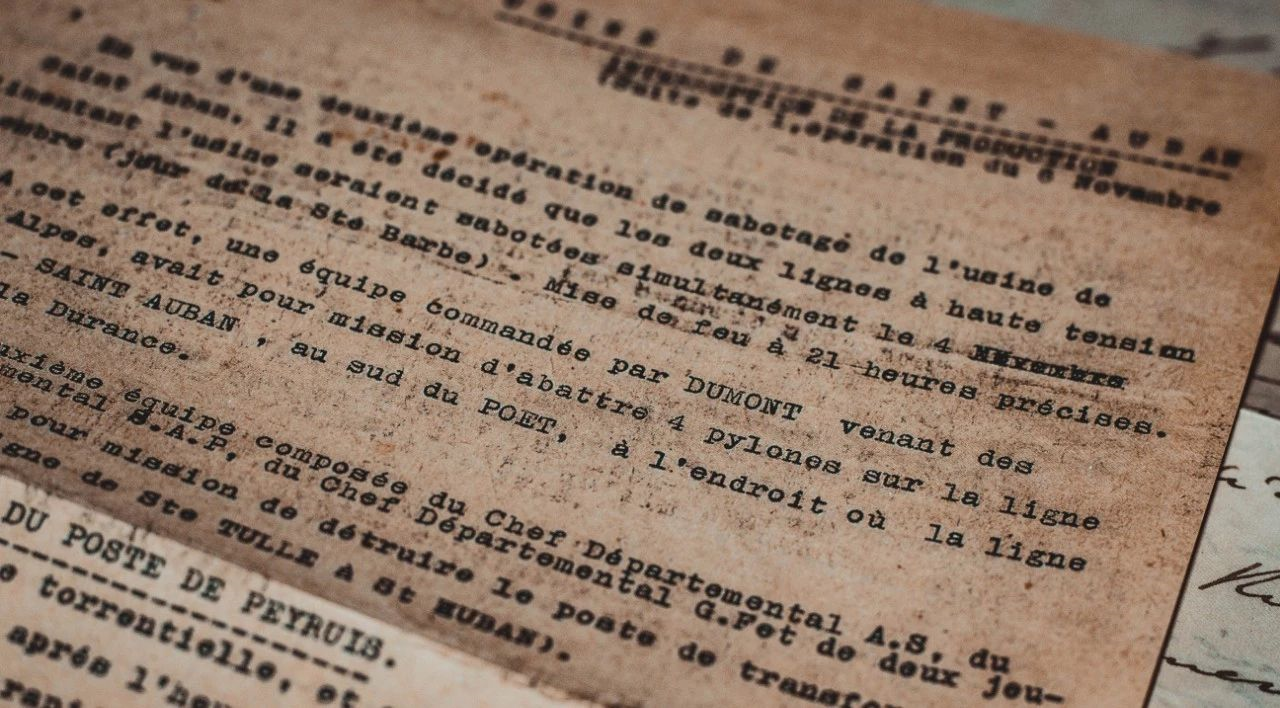 筆跡的形成時(shí)間能否進(jìn)行鑒定？6