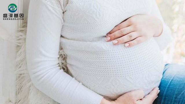 廣東男子做親子鑒定，竟發(fā)現(xiàn)自家雙胞胎有一個(gè)不是自己的？！