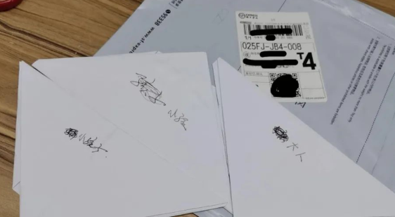 采集被鑒定人指甲做親子鑒定檢材大概需要多少錢?