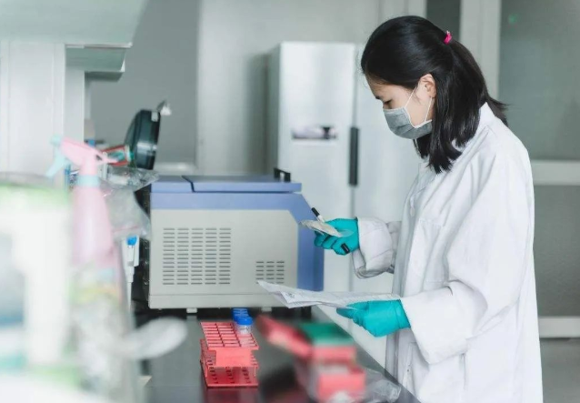 通過血型能否看出孩子是不是親生的?關于染色體親子鑒定準確率 通過血型能否看出孩子是不是親生的?關于染色體親子鑒定準確率