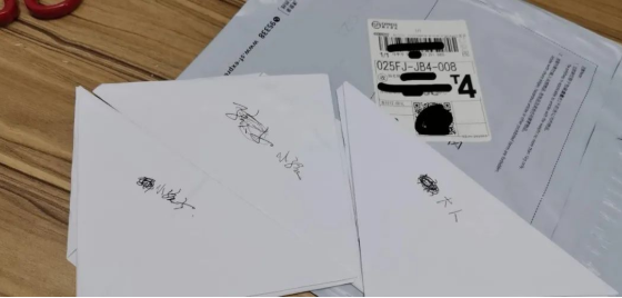 申請親子鑒定麻煩嗎，哪些東西可以做？血痕樣本可以嗎？