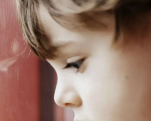 親子鑒定中孩子很容易就成為受害者的角色